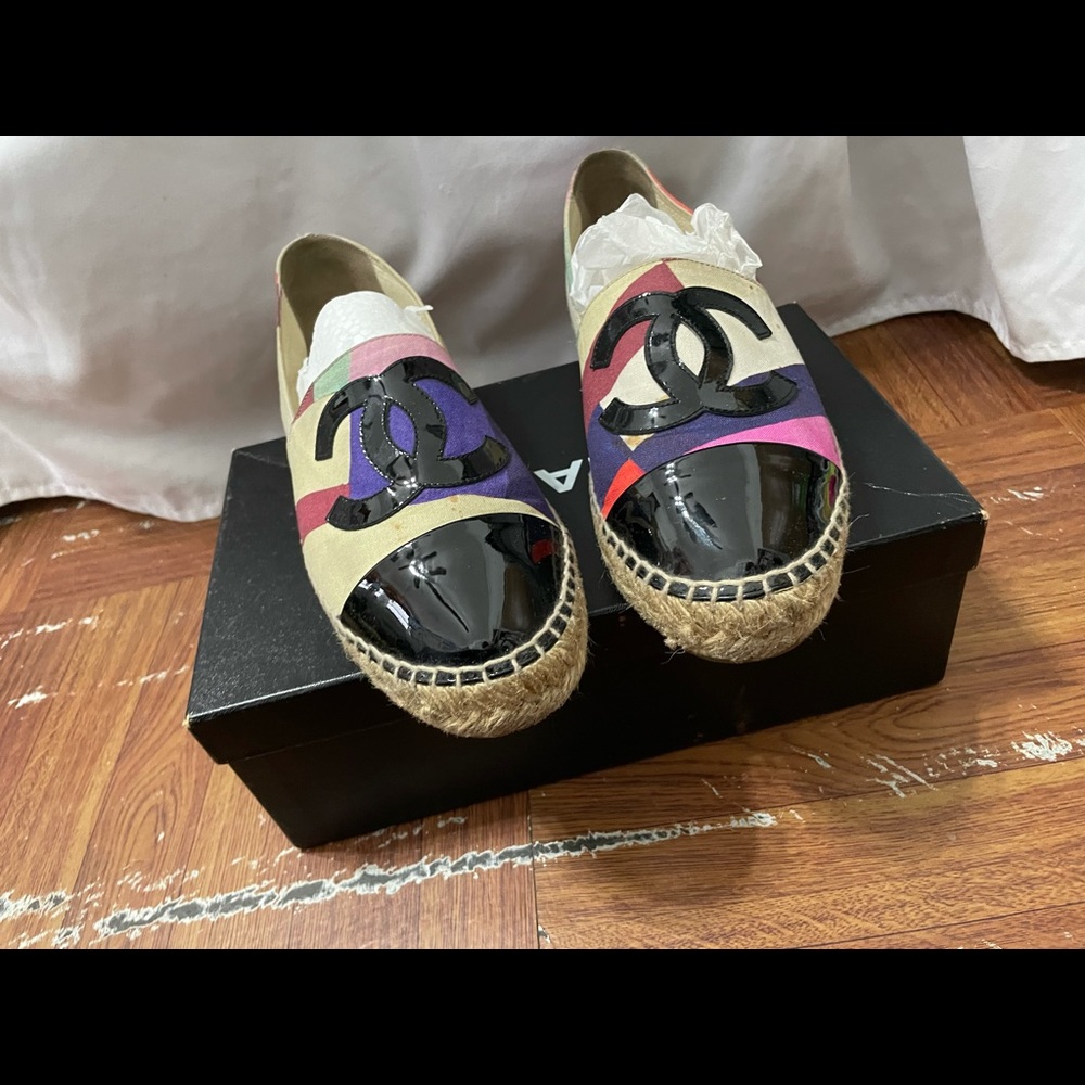 Chanel flats